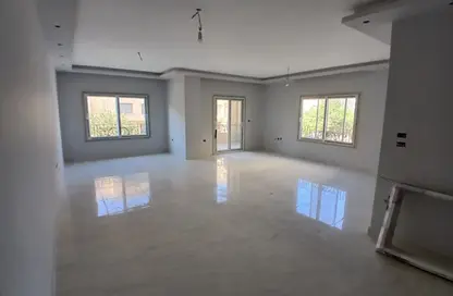 شقة - 4 غرف نوم - 3 حمامات للايجار في المنطقة السياحية الرابعة - المنطقة السياحية - الحي المتميز - مدينة 6 أكتوبر - الجيزة