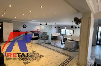 Apartment - 7 Bedrooms - 7 Bathrooms for sale in Hassan Ma'moon St. - 6th Zone - Nasr City - Cairo