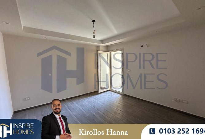 8232894 - Property Image 3