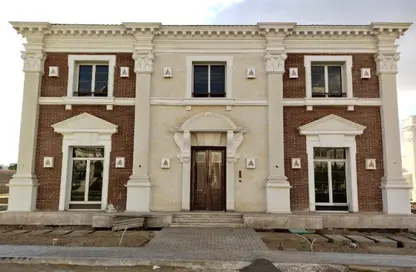Villa - 4 Bedrooms - 7 Bathrooms for sale in Mountain View Hyde Park - 5th Settlement Compounds - The 5th Settlement - New Cairo City - Cairo