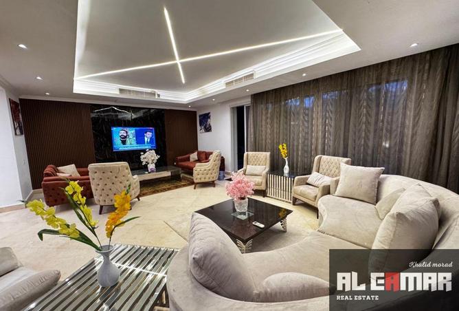 8364034 - Property Main Image