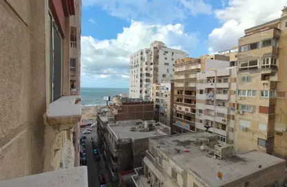 شقة - 2 غرف نوم - 1 حمام للبيع في سابا باشا - حي شرق - الاسكندرية