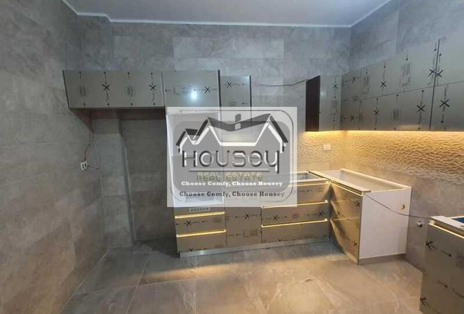 8093015 - Property Image 3