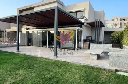 منزل مزدوج - 4 غرف نوم - 5 حمامات للايجار في جولف فيوز - طريق مصر اسكندرية الصحراوي - مدينة 6 أكتوبر - الجيزة