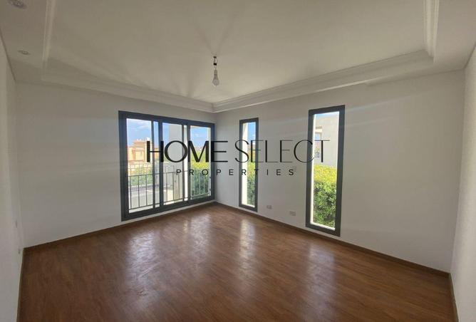 8440356 - Property Image 2