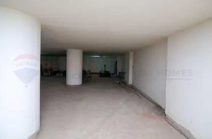 محل - استوديو - 1 حمام للايجار في جليم - حي شرق - الاسكندرية