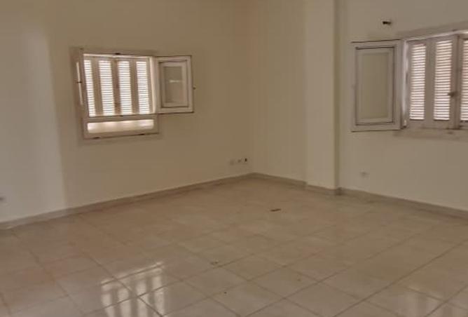 8266663 - Property Image 3