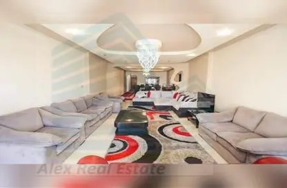 Apartment - 3 Bedrooms - 3 Bathrooms for rent in Gleim Square - Glim - Hay Sharq - Alexandria