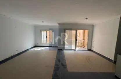 Apartment - 3 Bedrooms - 2 Bathrooms for rent in Durrat Al Qahira - North Investors Area - New Cairo City - Cairo