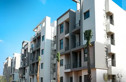 Apartment - 3 Bedrooms - 2 Bathrooms for sale in Moon Residences - Fifth Square - The 5th Settlement - New Cairo City - Cairo