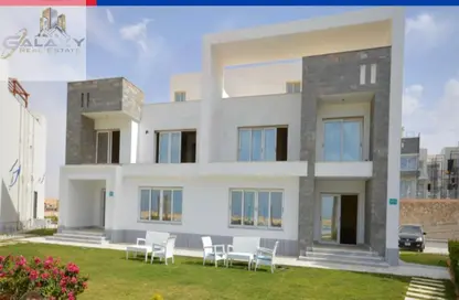 Twin House - 3 Bedrooms - 2 Bathrooms for sale in Sea View - Ras Al Hekma - North Coast