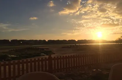 شاليه - 3 غرف نوم - 3 حمامات للبيع في مراسي - سيدي عبد الرحمن - الساحل الشمالي