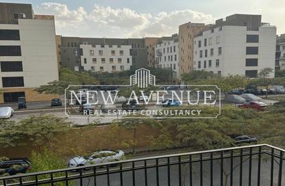 Apartment - 3 Bedrooms - 3 Bathrooms for sale in Eastown - 5th Settlement Compounds - The 5th Settlement - New Cairo City - Cairo