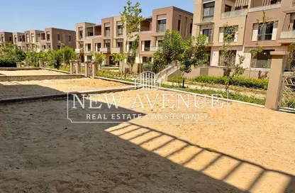 Townhouse - 4 Bedrooms - 3 Bathrooms for sale in District 5 - 5th Settlement Compounds - The 5th Settlement - New Cairo City - Cairo