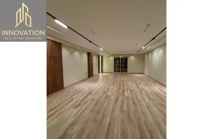 Apartment - 3 Bedrooms - 3 Bathrooms for sale in Gate 3 - Menkaure - Hadayek El Ahram - Giza