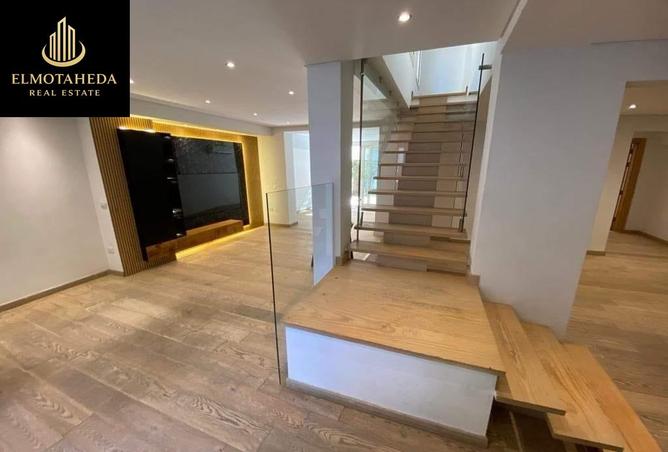 7674587 - Property Main Image