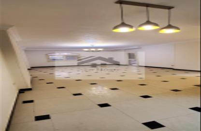 Apartment - 3 Bedrooms - 2 Bathrooms for sale in Grand City - Zahraa El Maadi - Hay El Maadi - Cairo