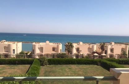 Chalet - 3 Bedrooms - 2 Bathrooms for sale in La Vista 1 - La Vista - Al Ain Al Sokhna - Suez