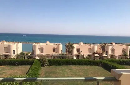 Chalet - 3 Bedrooms - 2 Bathrooms for sale in La Vista 1 - La Vista - Al Ain Al Sokhna - Suez
