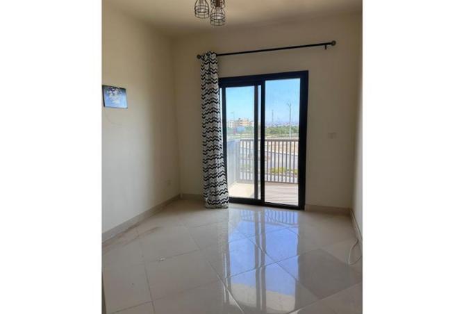 8212840 - Property Image 2