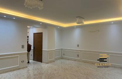 Apartment - 3 Bedrooms - 2 Bathrooms for rent in 5th Settlement Compounds - The 5th Settlement - New Cairo City - Cairo