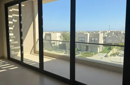 Chalet - 3 Bedrooms - 3 Bathrooms for sale in Azha - Al Ain Al Sokhna - Suez