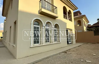Villa - 4 Bedrooms - 4 Bathrooms for sale in Hyde Park - 5th Settlement Compounds - The 5th Settlement - New Cairo City - Cairo