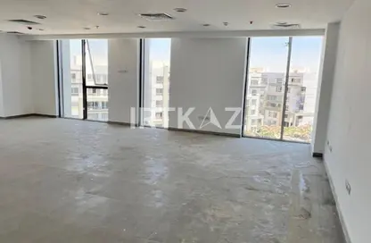 Office Space - Studio - 1 Bathroom for rent in Hyde Park Business District Mall - South Teseen St. - The 5th Settlement - New Cairo City - Cairo
