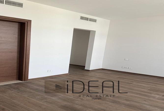 8199706 - Property Image 2