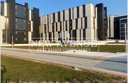 Office Space - Studio - 4 Bathrooms for rent in Hyde Park - New Cairo City - Cairo