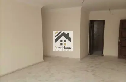 Apartment - 3 Bedrooms - 2 Bathrooms for sale in The 1st Settlement - New Cairo City - Cairo
