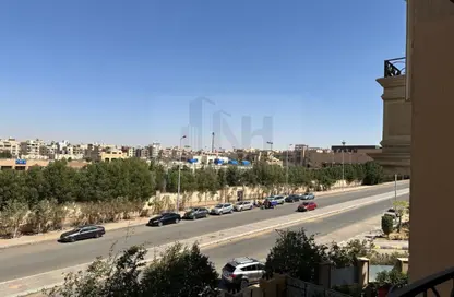 شقة - 3 غرف نوم - 2 حمامات للايجار في المستثمرين الجنوبية - مدينة القاهرة الجديدة - القاهرة