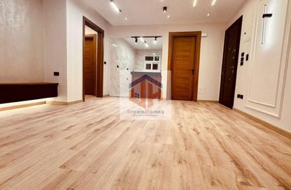 Apartment - 2 Bedrooms - 1 Bathroom for sale in Madinaty - Cairo