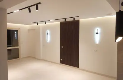 شقة - 2 غرف نوم - 1 حمام للبيع في دجلة بالمز - طريق الواحات - مدينة 6 أكتوبر - الجيزة شقة - 2 غرف نوم - 1 حمام للبيع في دجلة بالمز - طريق الواحات - مدينة 6 أكتوبر - الجيزة