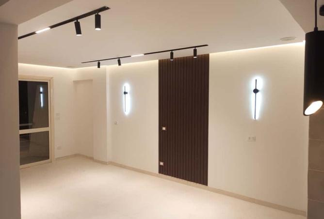 8415921 - Property Main Image