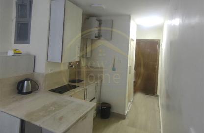 شقة - 1 حمام للايجار في شارع رشدي - رشدي - حي شرق - الاسكندرية