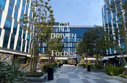 مساحات مكتبية - استوديو - 1 حمام للبيع في بارك ستريت - محور 26 يوليو - الشيخ زايد - الجيزة