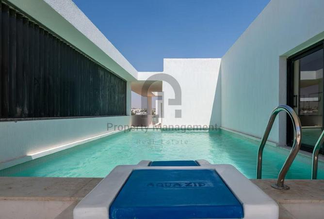 8333911 - Property Image 2