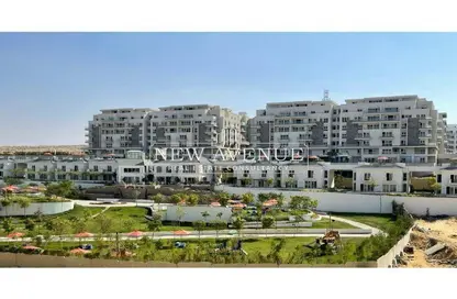 Apartment - 3 Bedrooms - 4 Bathrooms for sale in Mountain View iCity - 5th Settlement Compounds - The 5th Settlement - New Cairo City - Cairo