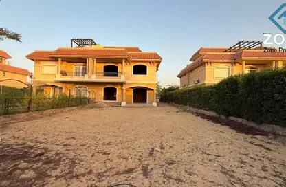 Villa - 3 Bedrooms - 3 Bathrooms for sale in Madinaty - Cairo