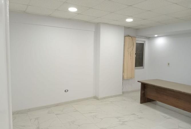 8128470 - Property Main Image