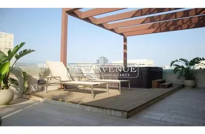 Penthouse - 2 Bedrooms - 3 Bathrooms for sale in Forty West - Sheikh Zayed Compounds - Sheikh Zayed City - Giza