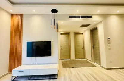 Apartment - 2 Bedrooms - 2 Bathrooms for rent in Lake View Residence - 5th Settlement Compounds - The 5th Settlement - New Cairo City - Cairo