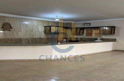 Apartment - 3 Bedrooms - 2 Bathrooms for sale in Eighth Sector - Zahraa El Maadi - Hay El Maadi - Cairo
