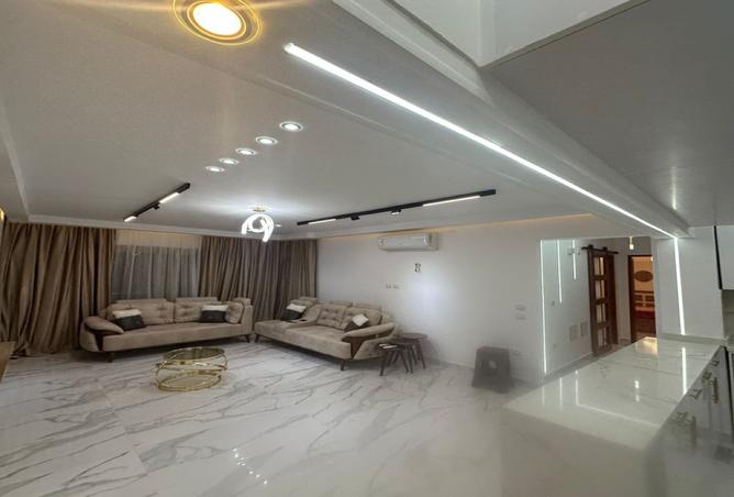 7934952 - Property Image 2
