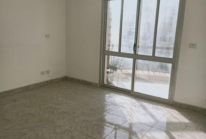 8283860 - Property Image 2