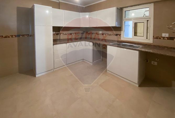 7980353 - Property Image 2