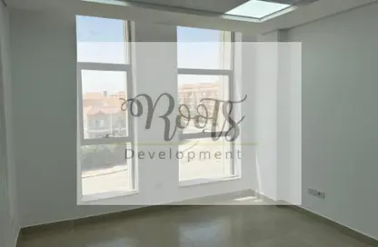 Clinic - Studio - 1 Bathroom for rent in Al Shorouk Road - 1st Neighborhood - 9th District - Shorouk City - Cairo