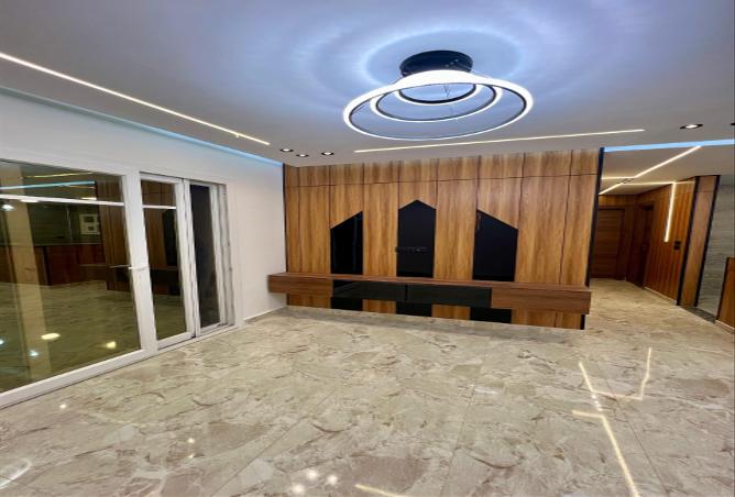 7972385 - Property Image 2