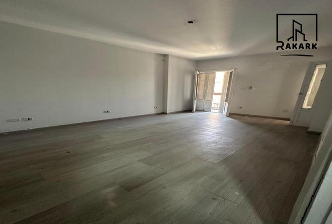 8356151 - Property Image 2